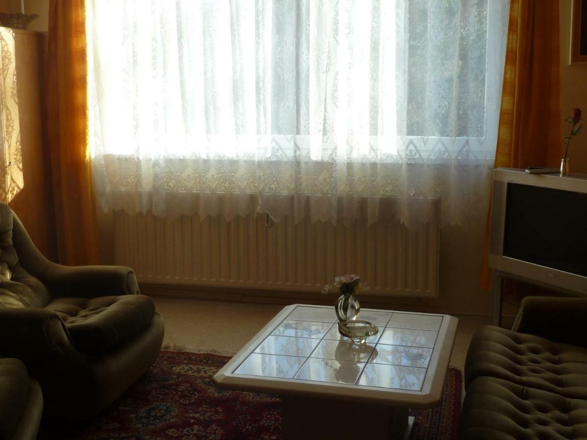 Apartman Klasterni Česká Lípa Zewnętrze zdjęcie